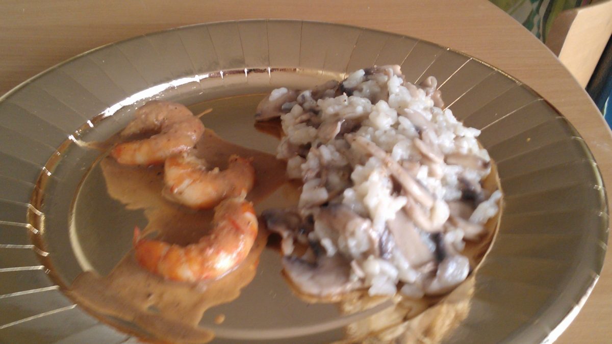 GAMBAS FLAMBEES AU WHISKY ET RISOTTO AUX CHAMPIGNONS