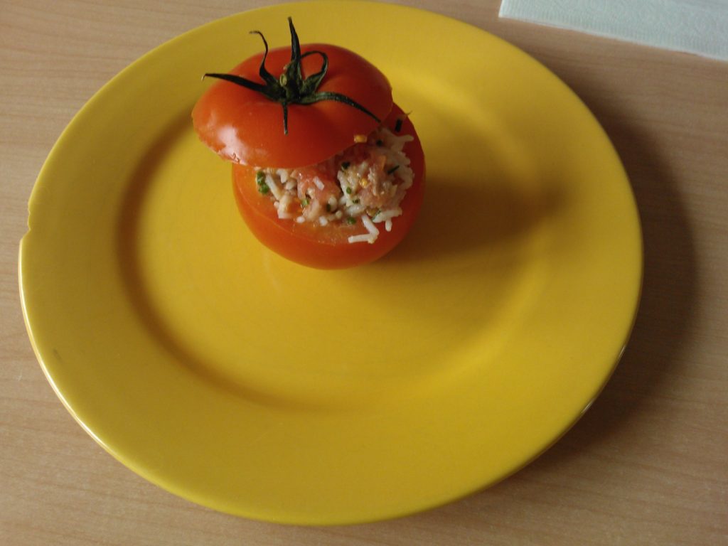 TOMATE FARCIE AU THON OU AU SAUMON